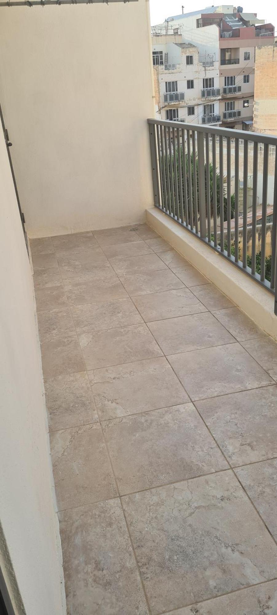Large Apartment In Marsascala. Sleeps 6 Marsaskala Exteriér fotografie